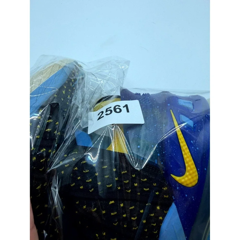 Nike LeBron 18 Lakers Heritage CQ9283-006 Men 11.5 Sneaker Black Basketball Shoe